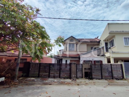 Terrace House For Auction at Taman Putra Perdana