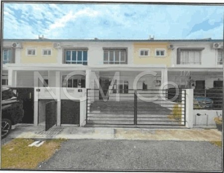 Terrace House For Auction at Taman Semarak Warisan