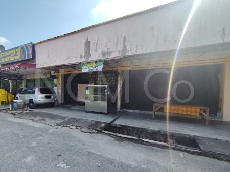 Shop For Auction at Taman Mutiara