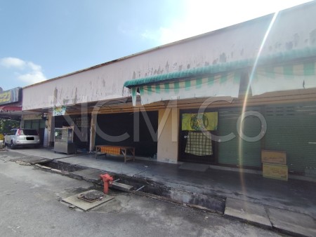 Shop For Auction at Taman Mutiara