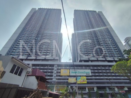Apartment For Auction at Majestic Maxim