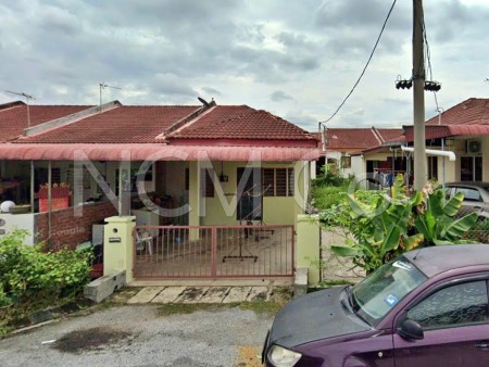 Terrace House For Auction at Seri Margosa