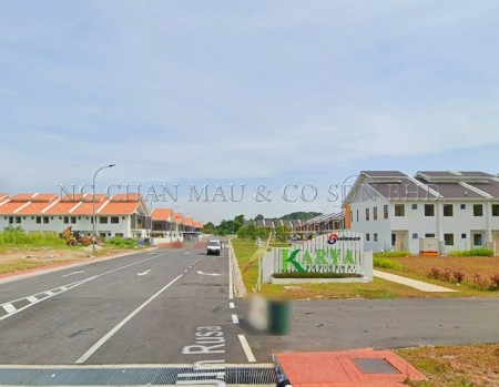 Terrace House for Auction