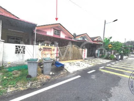 Terrace House for Auction