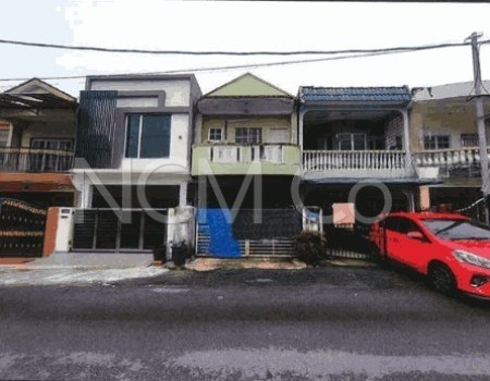 Terrace House For Auction at Taman Melawati