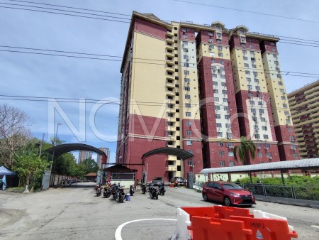 Apartment For Auction at Mentari Court 1