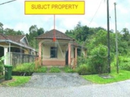 Bungalow House For Auction at Guar Chempedak
