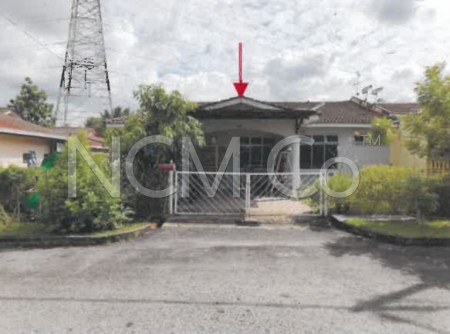 Terrace House For Auction at Taman Panchor Jaya