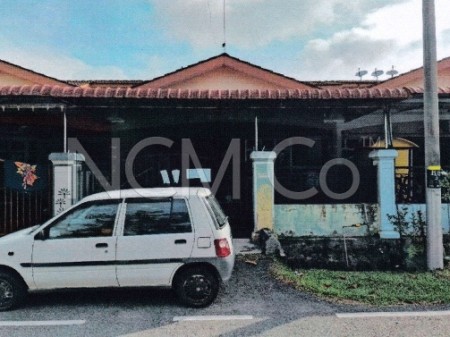 Terrace House For Auction at Taman Suria