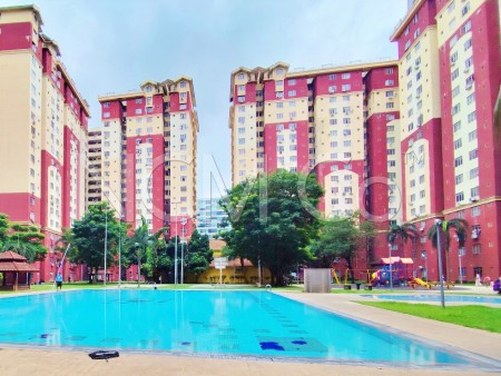 Apartment For Auction at Mentari Court 1