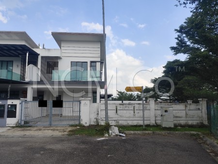 Terrace House For Auction at Taman Bestari Indah