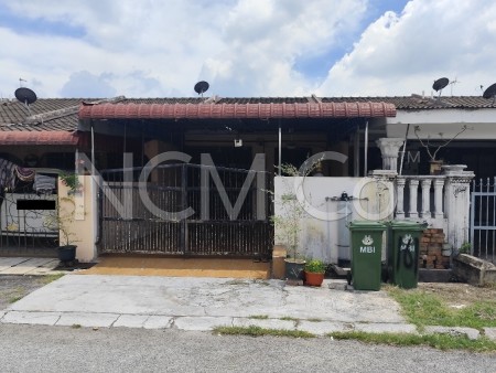 Terrace House For Auction at Taman Pertama
