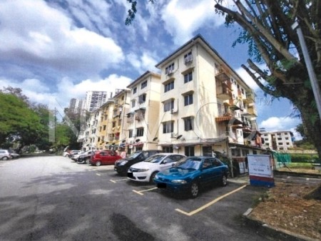 Apartment For Auction at Apartment PKNS