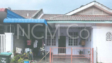 Terrace House For Auction at Ambangan Heights