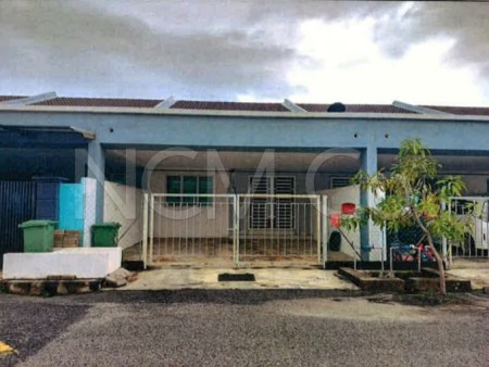 Terrace House For Auction at Kuantan