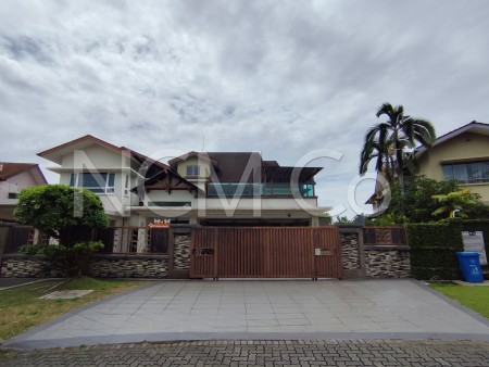 Bungalow House For Auction at Kota Kemuning Hills