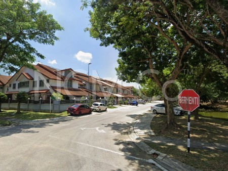 Terrace House For Auction at Denai Alam