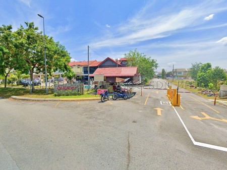 Terrace House For Auction at Taman Pelangi Semenyih
