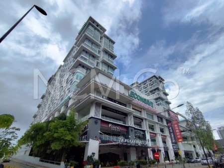 SOHO For Auction at The Scott Garden