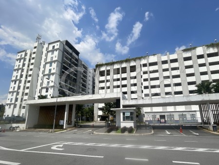 Apartment For Auction at Hijauan Height