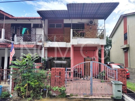 Terrace House For Auction at Taman Universiti Indah