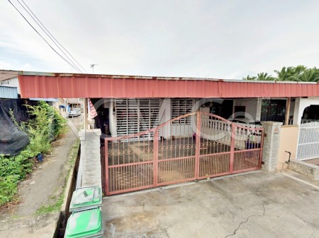 Terrace House For Auction at Taman Seroja