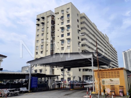 Flat For Auction at Desa Putra (Queensbay)