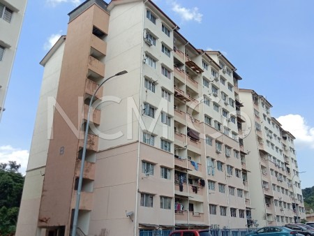 Apartment For Auction at Sri Hijauan