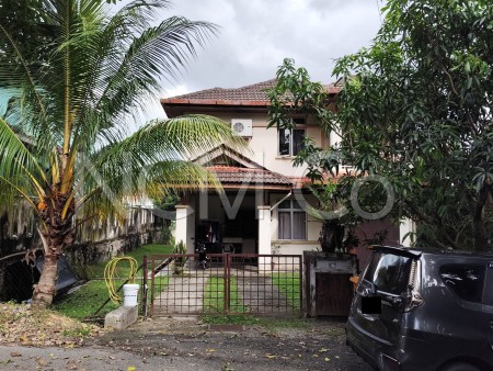 Bungalow House For Auction at Prima Beruntung