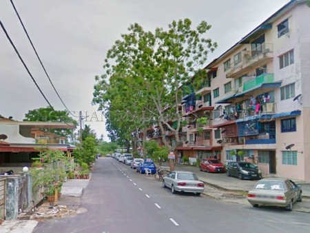 Terrace House for Auction