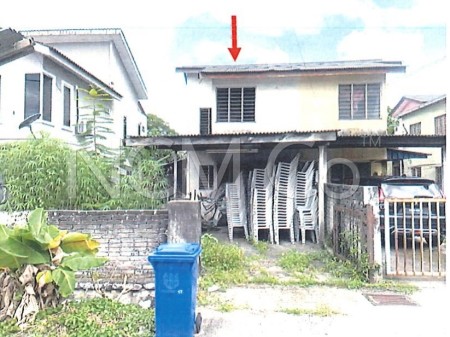 Terrace House For Auction at Section 17