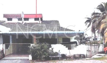 Terrace House For Auction at Bandar Darulaman