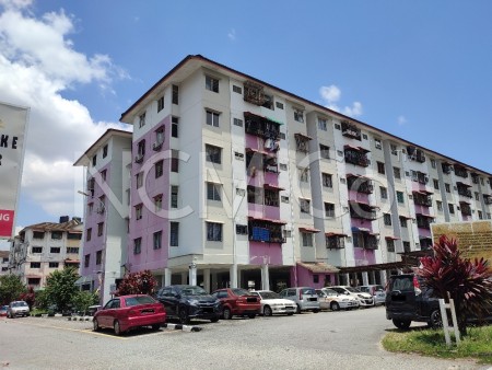 Apartment For Auction at Rakyat Apartment