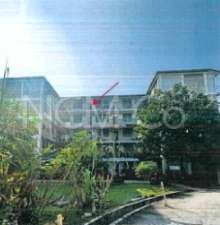 Flat For Auction at Section 1