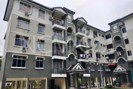 Apartment For Auction at Apartment Ria 1