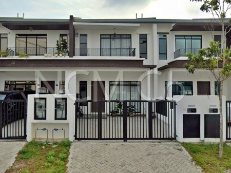 Terrace House For Auction at Myra Alam