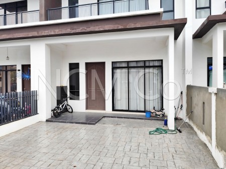Terrace House for Auction
