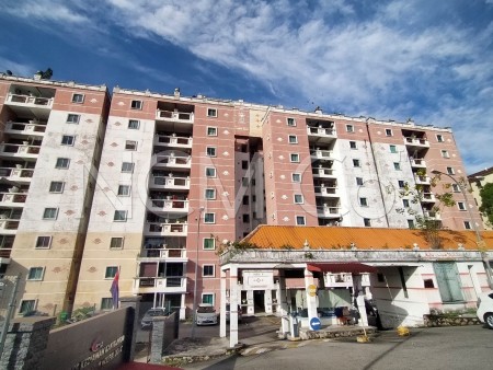 Apartment For Auction at Larkin Indah