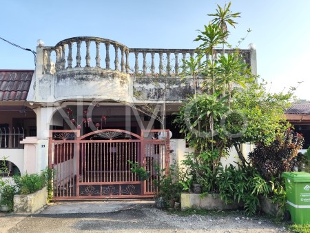 Terrace House for Auction