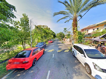 Terrace House for Auction