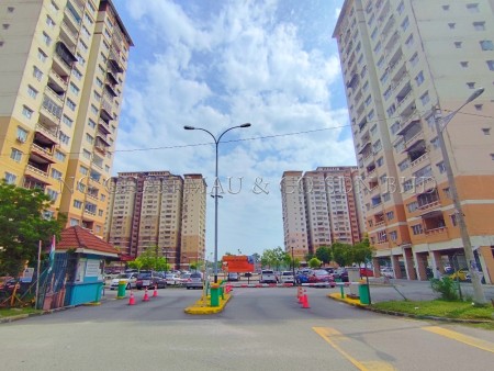 Apartment for Auction