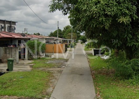 Terrace House For Auction at Stutong Baru