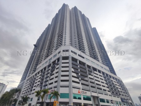 Serviced Residence For Auction at Razak City Residences