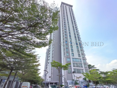 Condo For Auction at Casa Indah 2