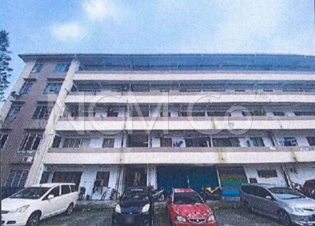 Apartment For Auction at Goodyear Court 6