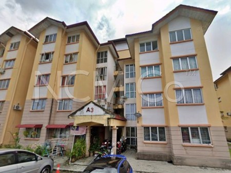 Apartment For Auction at Damiana Apartment
