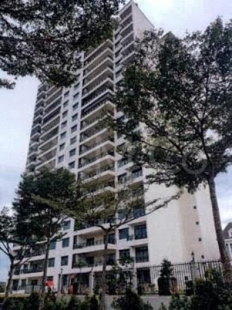 Condo For Auction at Laguna Heights