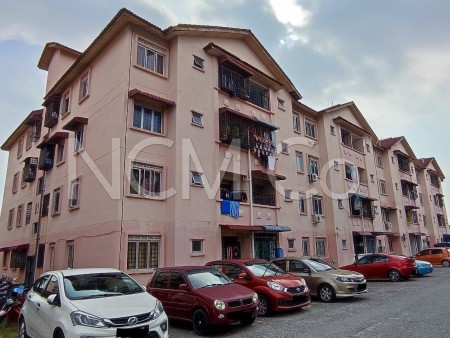 Apartment For Auction at Taman Langat Murni Apartment