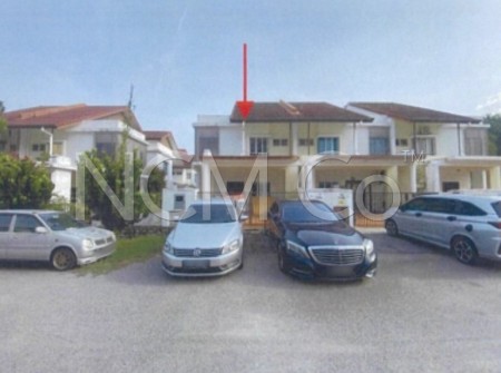 Terrace House For Auction at Puncak Bestari