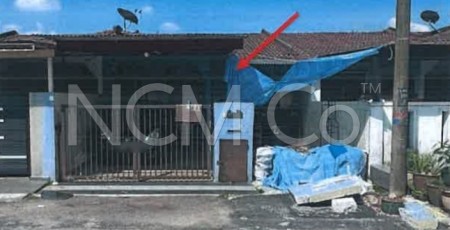 Terrace House For Auction at Taman Sentosa